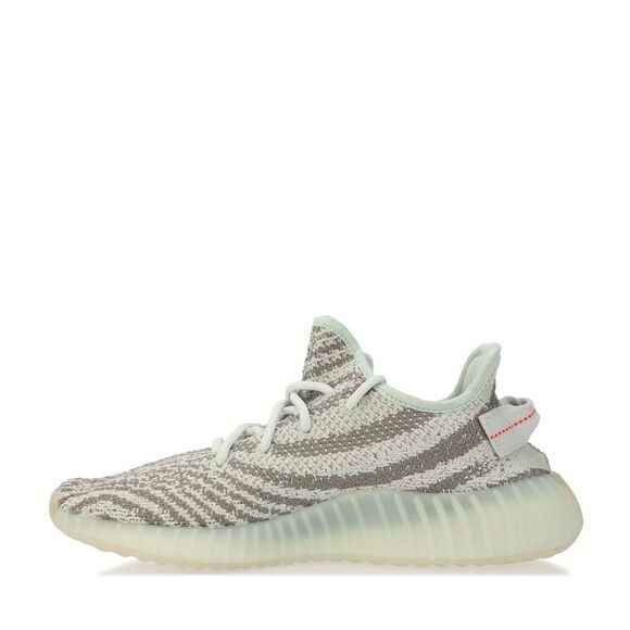 Yeezy Mens Boost 350 V2 Sneakers / Blue